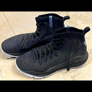 MENS 8.5 Steph Curry basketball sneakers